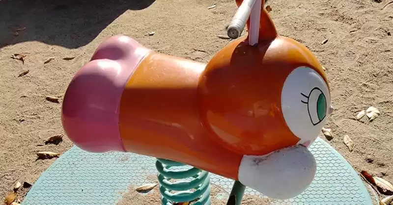 Dokinchan toy draws attention to the strange shape of its feet in a playground in Japan